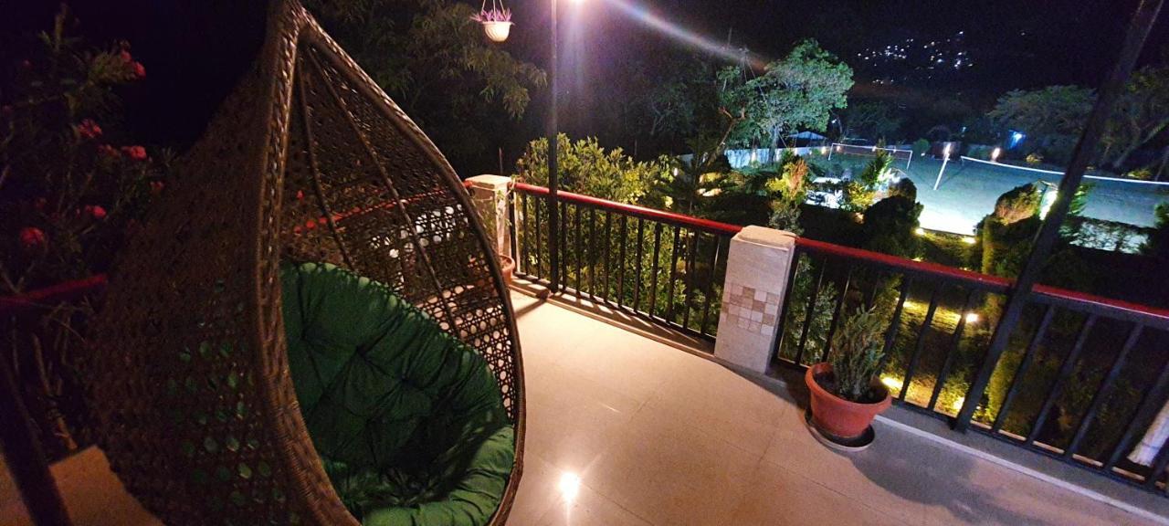Karthik Resorts, Jeolikote Нейнитал Екстериор снимка